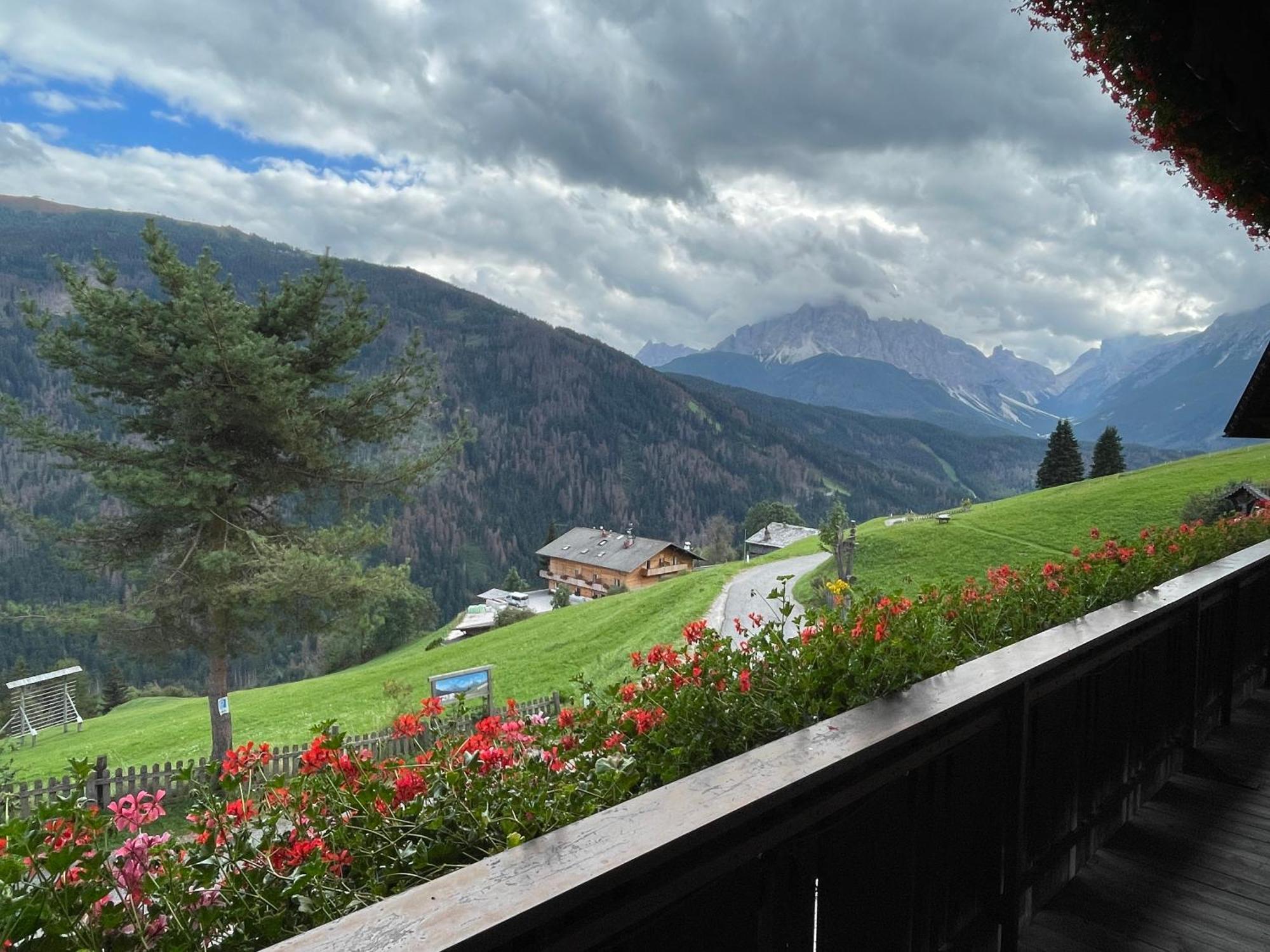 Da Kathi Aparthotel San Candido Eksteriør bilde