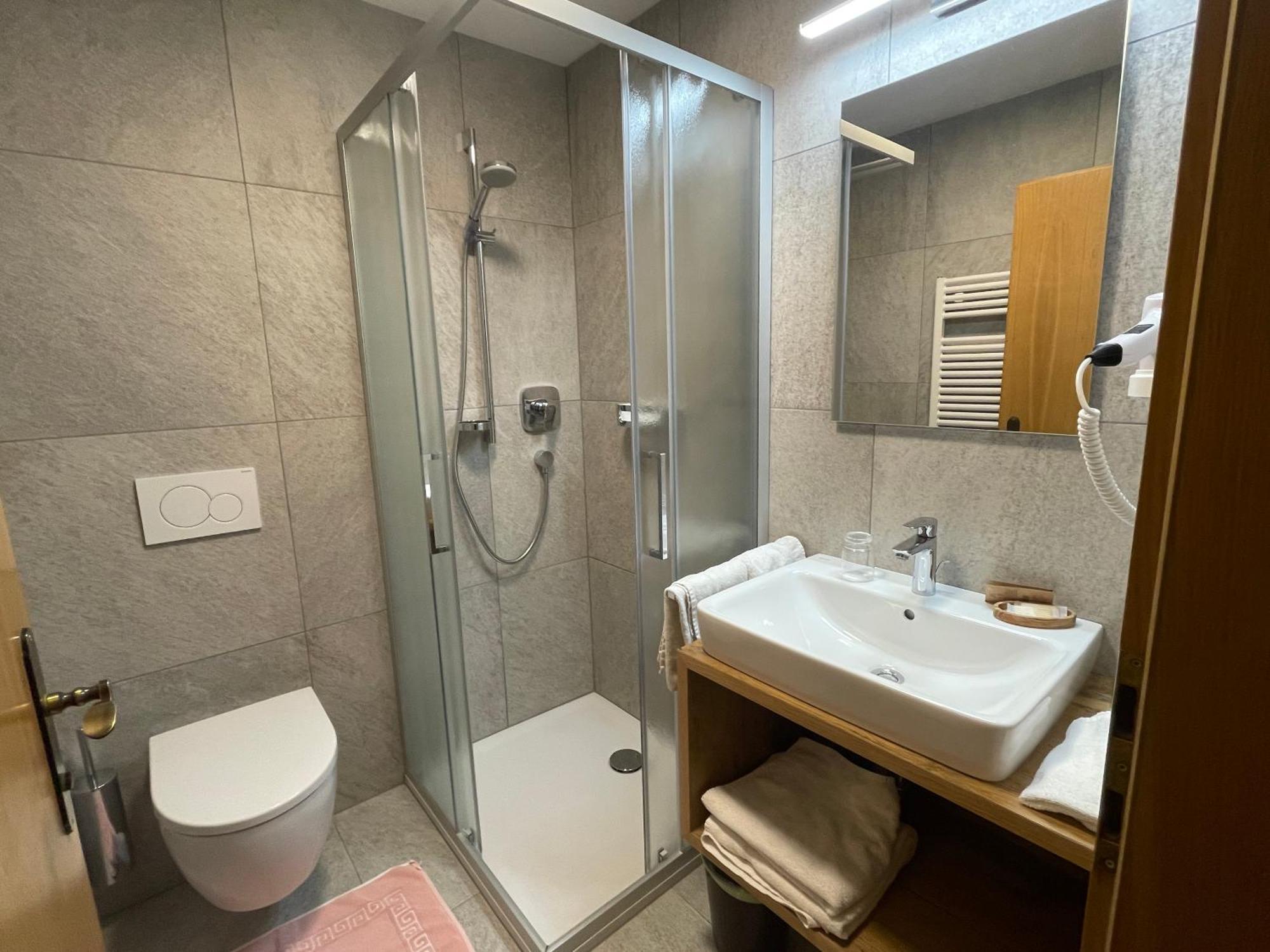 Da Kathi Aparthotel San Candido Eksteriør bilde